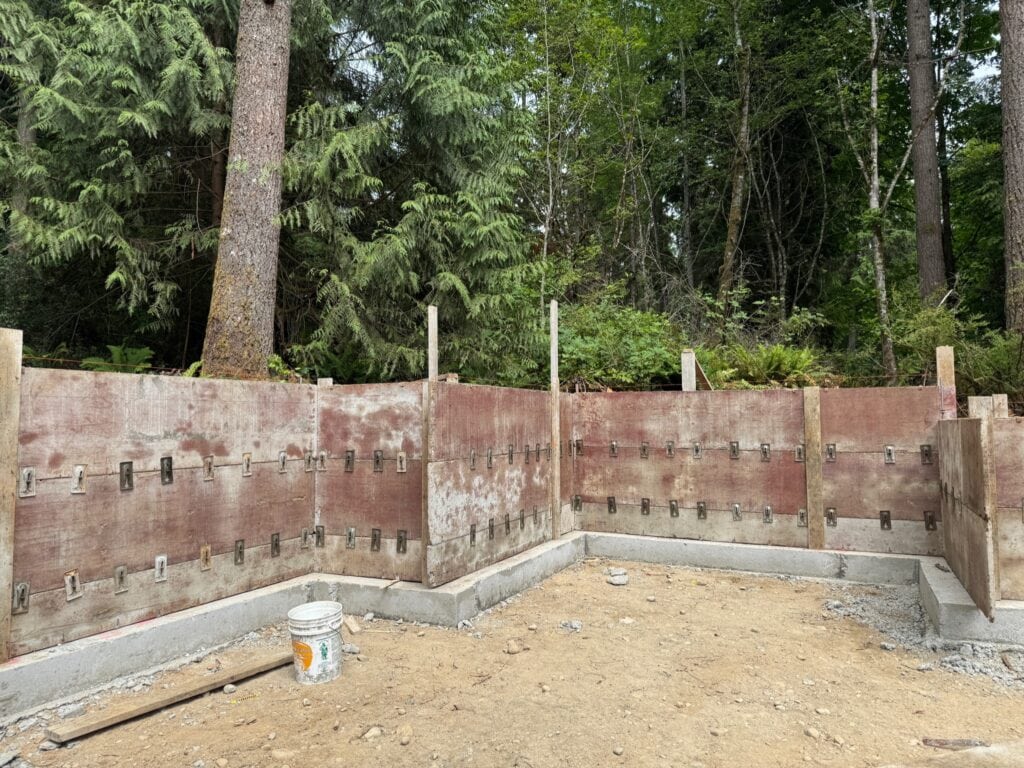24. June 18 Rebar Wall Forms