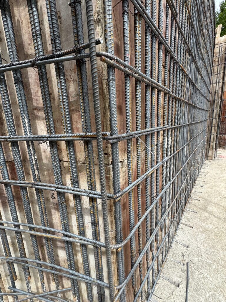 28. June 18 Rebar Wall Forms
